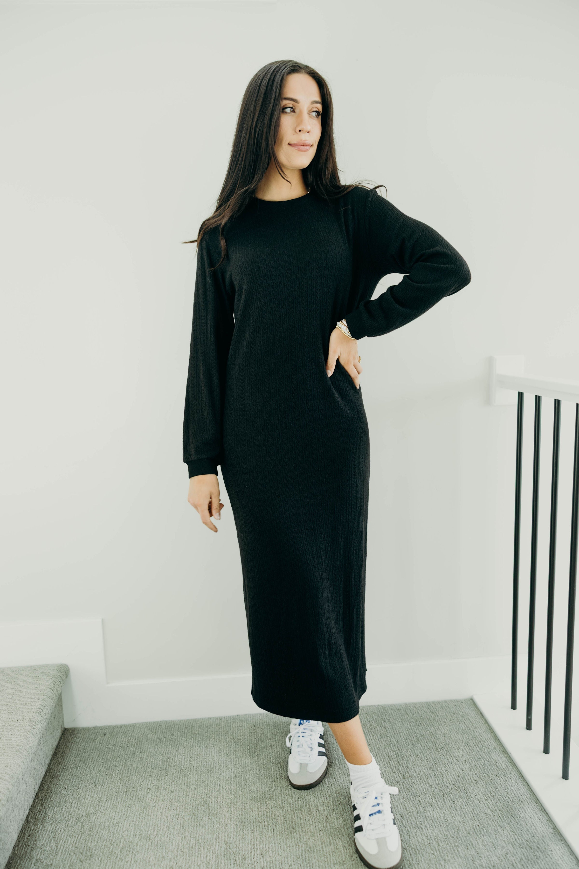 THE ARDEN IN BLACK
