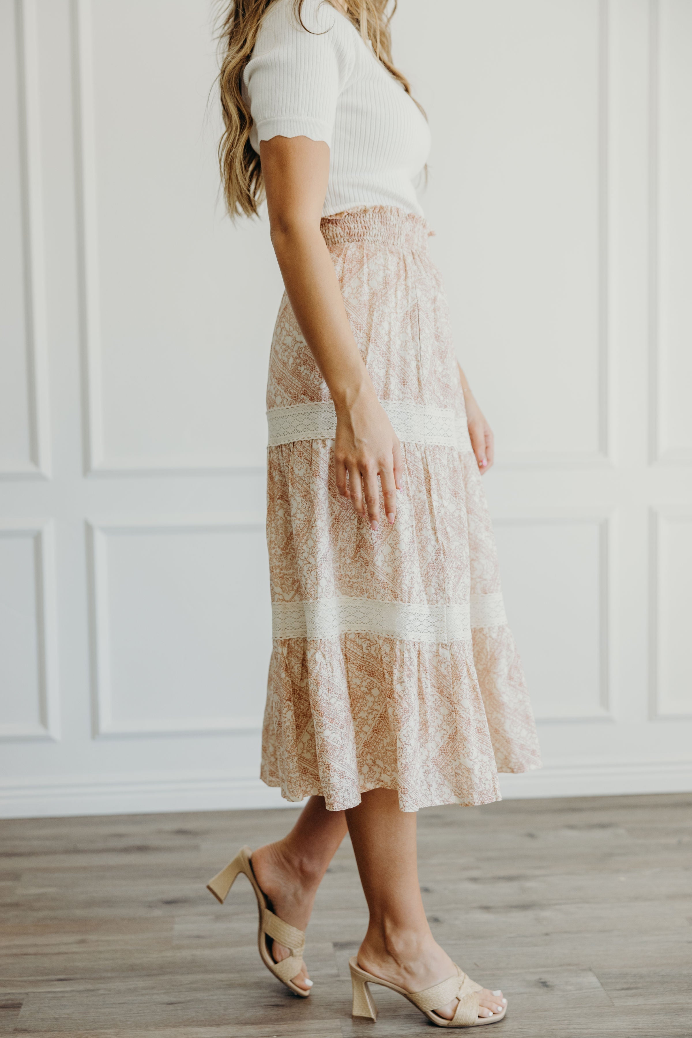 RUCHED WAIST SKIRT IN PINK PRISM FINAL SALE