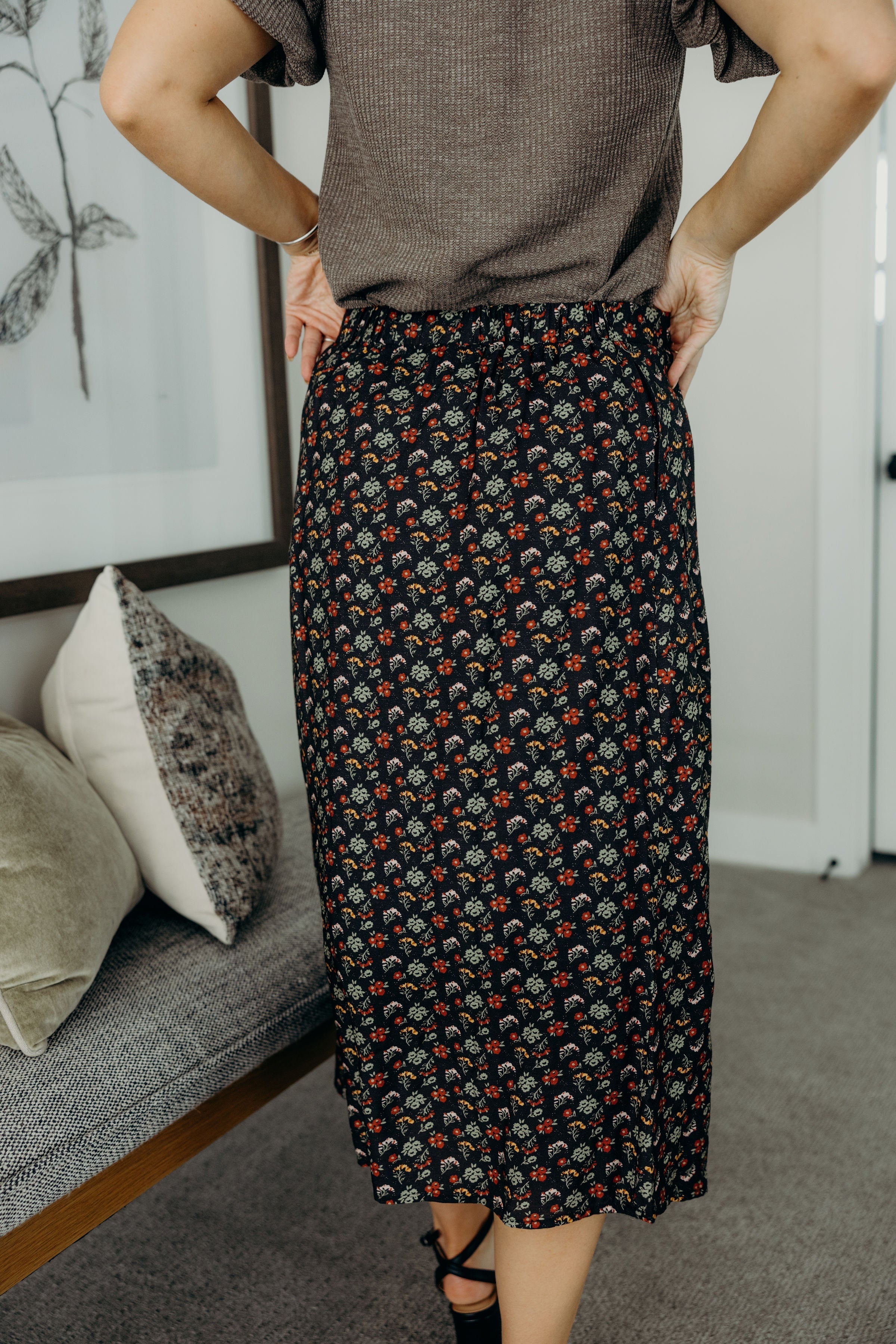 MIDI SKIRT IN HERITAGE PETALS FINAL SALE