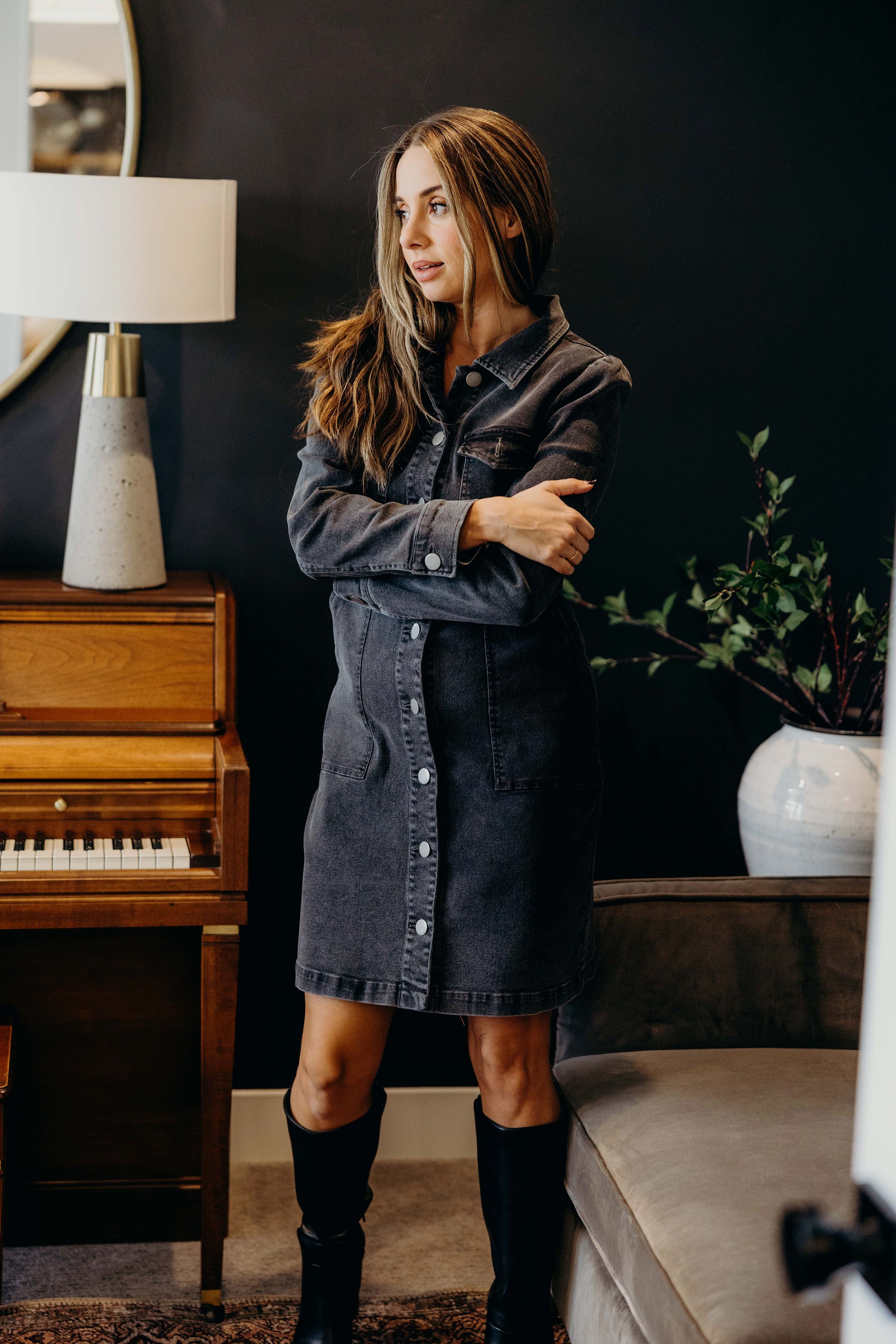 THE MAE IN VINTAGE BLACK WASH