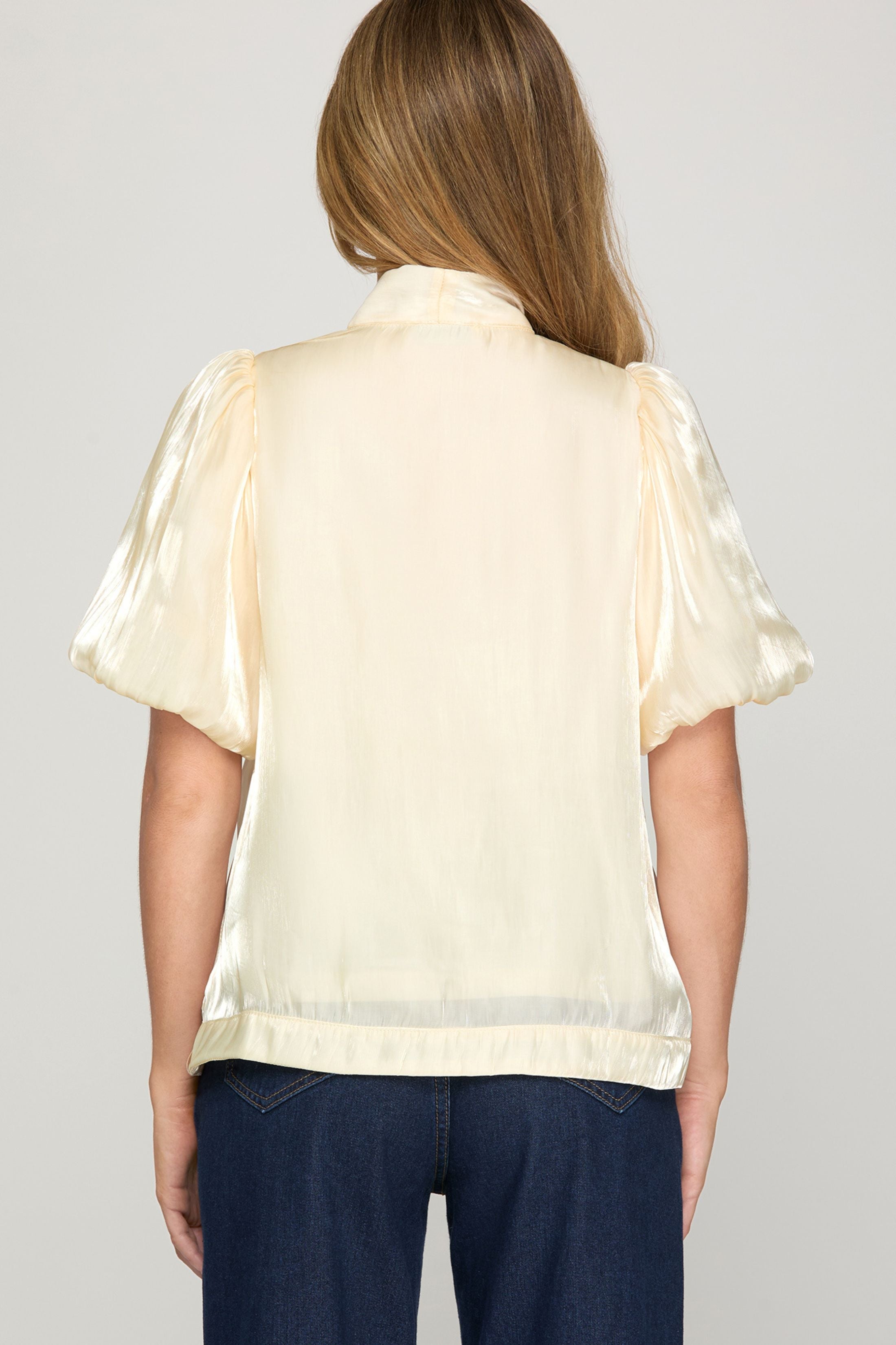 Carrie Short Puff Sleeve Top