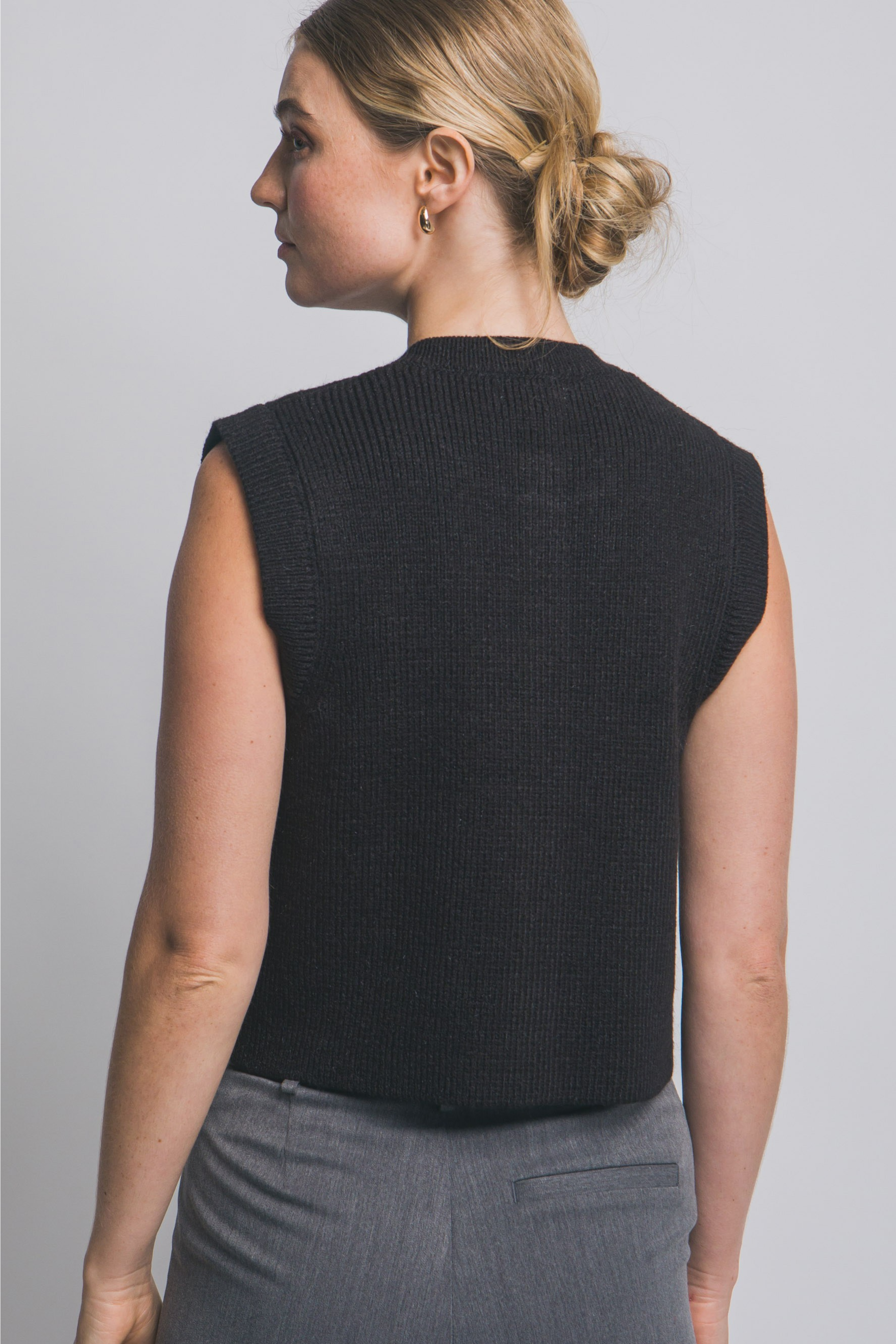 Lori Sleeveless Knit Sweater Vest