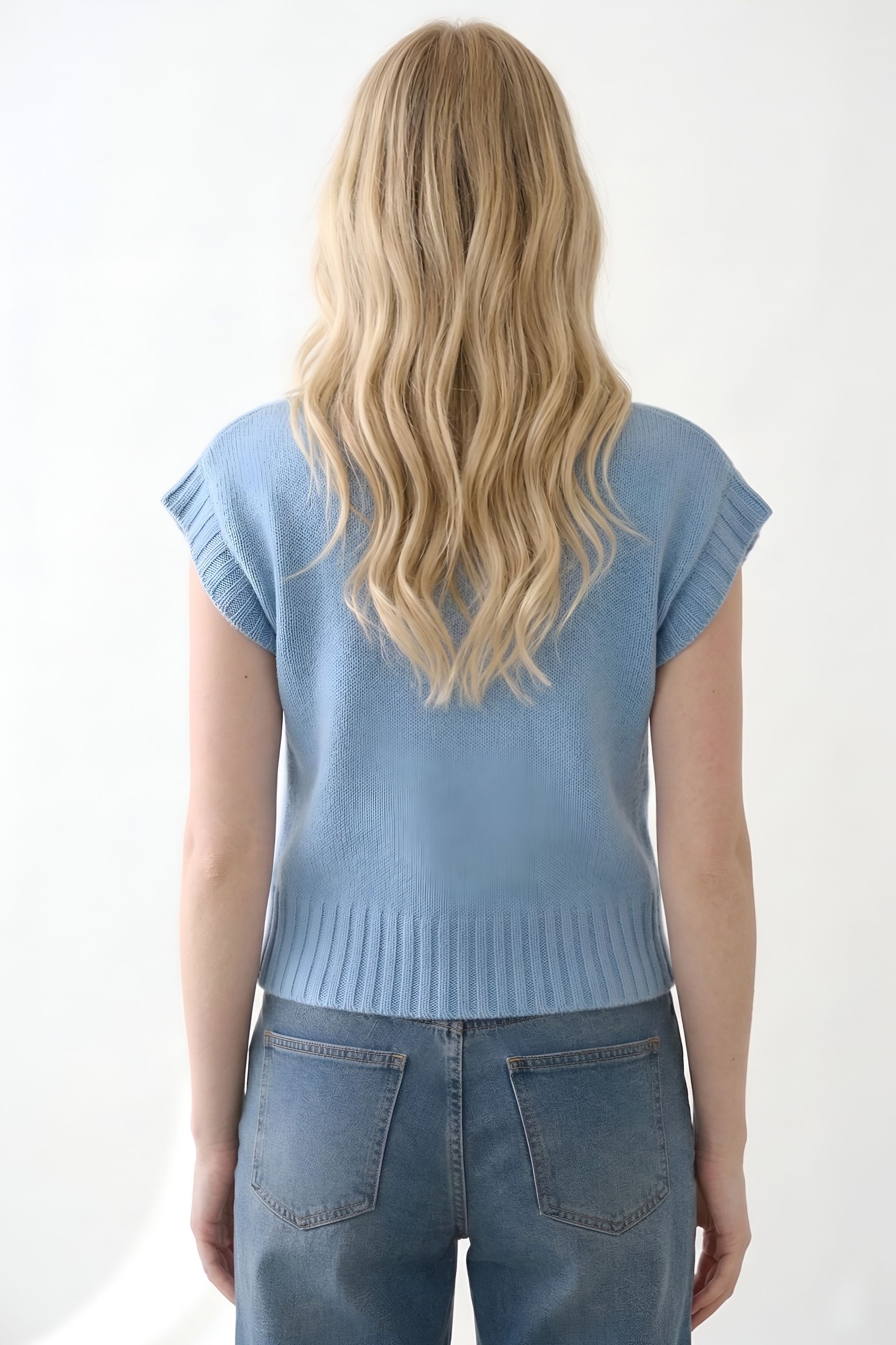 Tilly Sleeveless Lobster Sweater