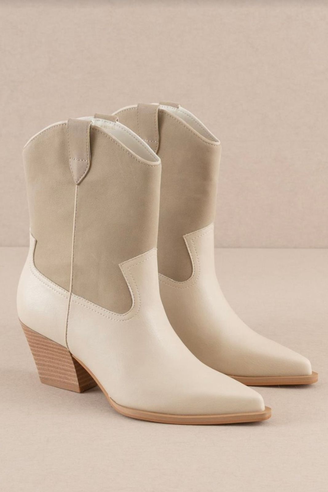 Ames Short Cowboy Boots