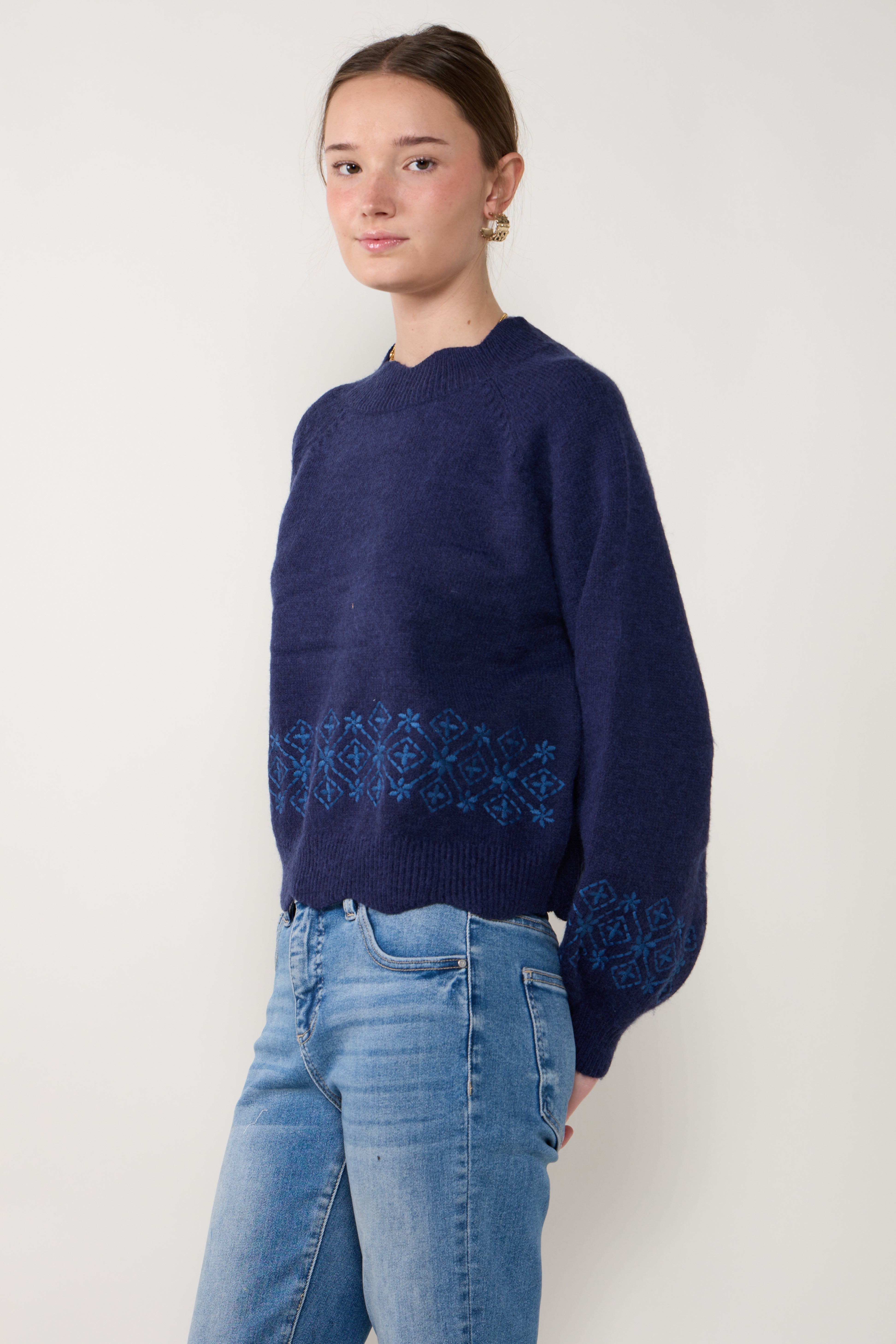 Quinn Scallop Hem Sweater